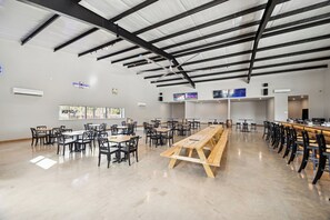 Dining - Abbey Cottage #2 (Plantersville)