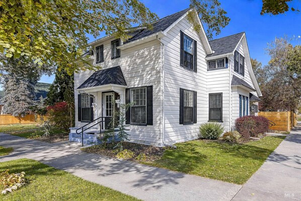 Exterior - Assemble Boise (Boise)