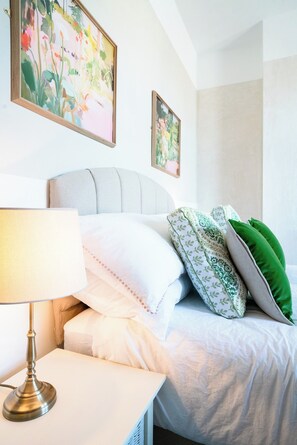 Strygejern/strygebræt, Wi-Fi, sengetøj