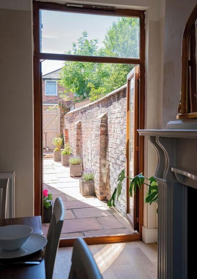 A Large and Elegant Victorian townhouse with a beautiful walled garden