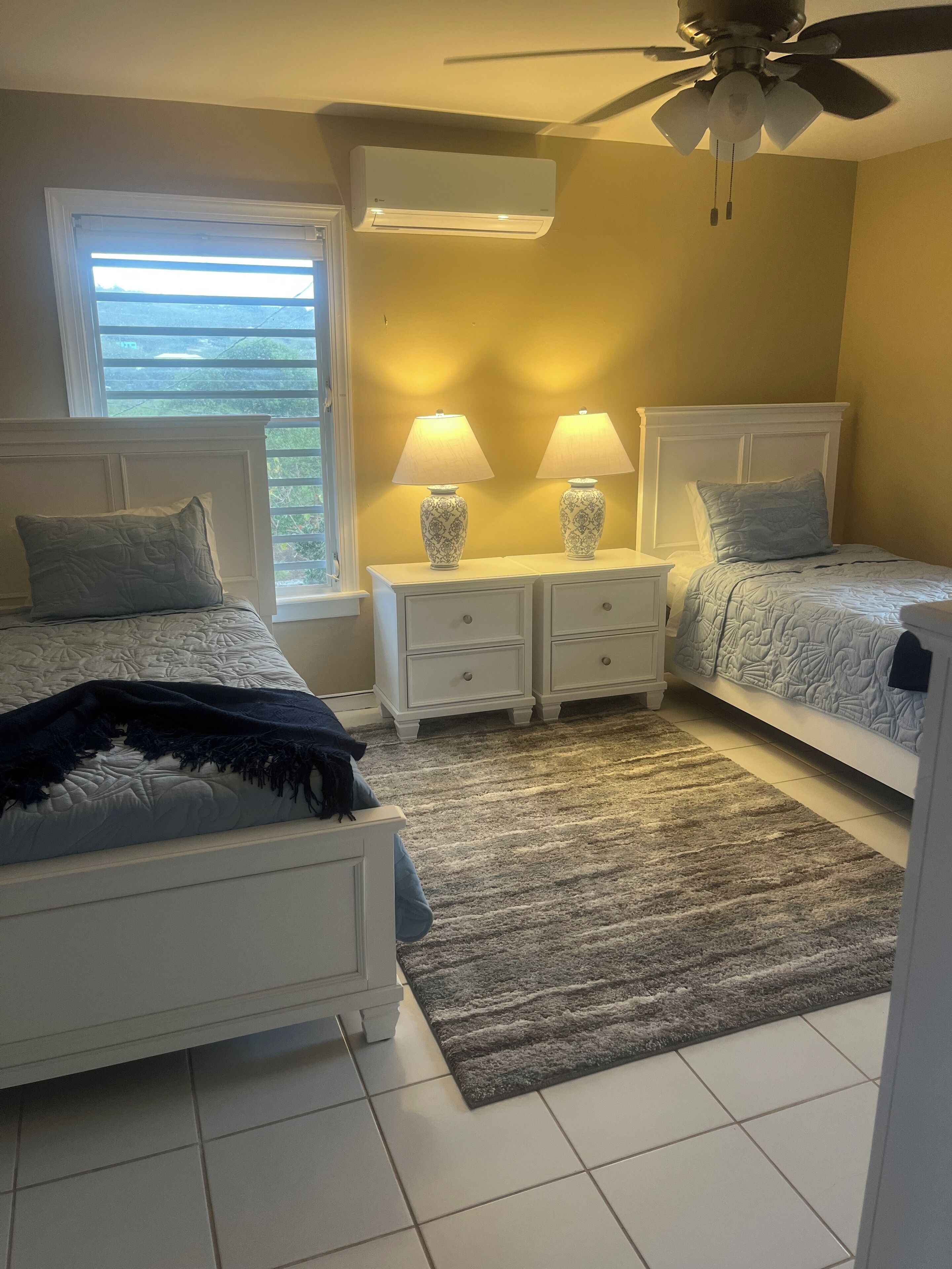 2 soverom, strykejern/-brett, wi-fi (inkludert) og sengetøy