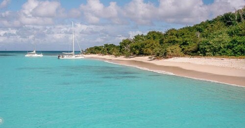 St Somewhere - Escape to Paradise: Breathtaking Buck Island View & Private Pool