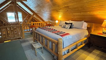 3 bedrooms, iron/ironing board, travel crib, free WiFi