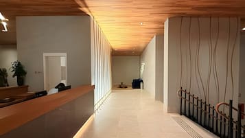 Comfort Apartment | Lobby