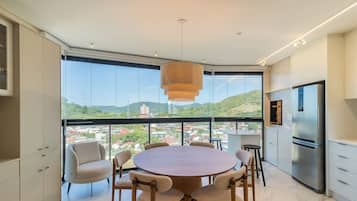 Apartamento básico | Opções para refeição