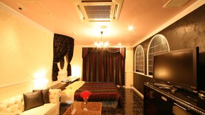 Double Room | Soundproofing, free WiFi - Hotel Festa Qugiella - Adults Only (Okayama)