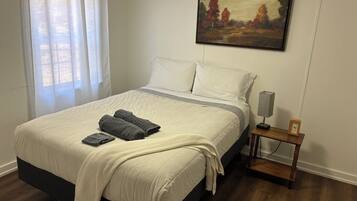 3 chambres, fer et planche Ă repasser, Wi-Fi gratuit, draps fournis