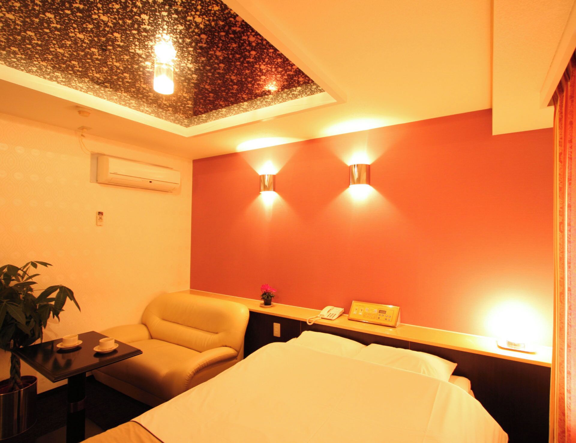 Double Room | Free WiFi
