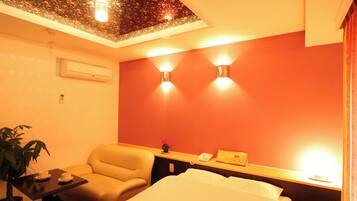 Double Room | Free WiFi