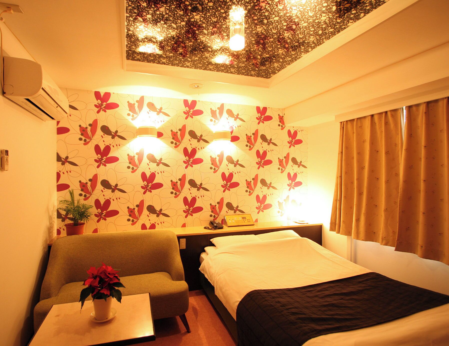 雙人房 | 免費 Wi-Fi