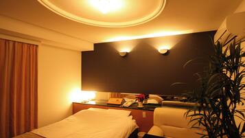 Double Room | Free WiFi
