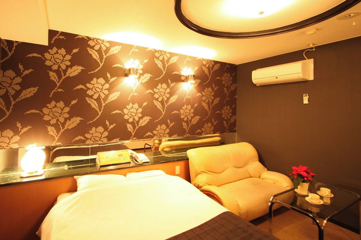 Double Room | WiFi (free)