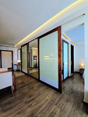 Interior - A La Carte Da Nang 2-bedroom Sea View Apartment - Beach Front (Đà Nẵng)