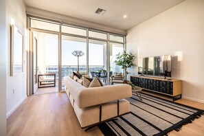 Télévision, espaces bureaux