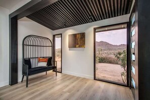Interior - Marbella Lane - The Wine Mine Desert Escape (Joshua Tree)