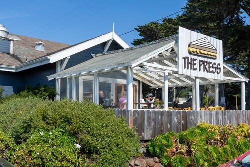 @ Marbella Lane - Seaside Retreat | Laundry + P