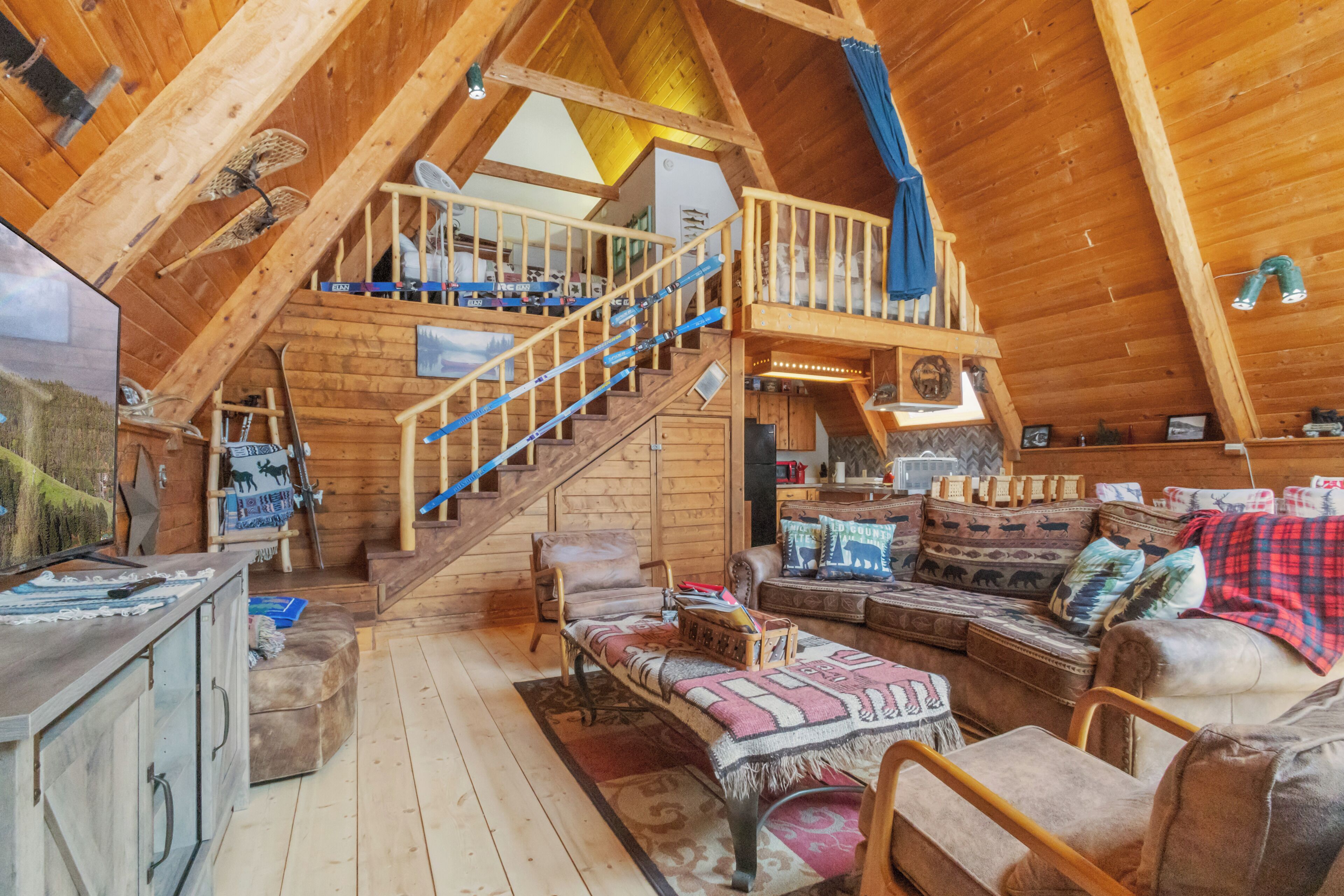 New Listing! Ski In Ski Out! "Hh Creeks Legacy" Updated Cabin-in Town-close To Copper Chairlift - Red River, NM
