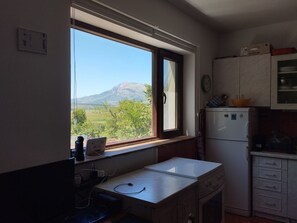 Fridge, oven, cookware/dishes/utensils - "Selo" mit eigenem Garten by Interhome (Vrlika)