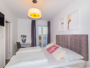 Internet - Elegante Villa Grace mit Pool by Interhome (Kaštel Gomilica)