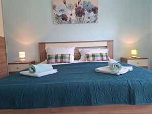 Internet - Wohnung "Penic" mit Blick auf das Wasser by Interhome (Kaštel Novi)
