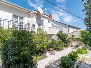Exterior - Wohnung Anita mit großem Balkon und Meerblick by Interhome (Trogir/Arbanija)