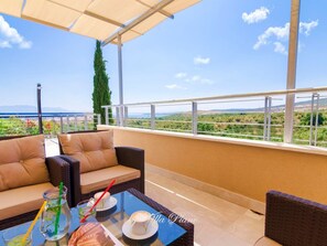 Property grounds - Ferienvilla "Plano" mit Blick auf das Wasser by Interhome (Mastrinka)