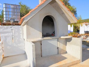 Property grounds - Schöne Wohnung in Strandnähe by Interhome (Vinišće)