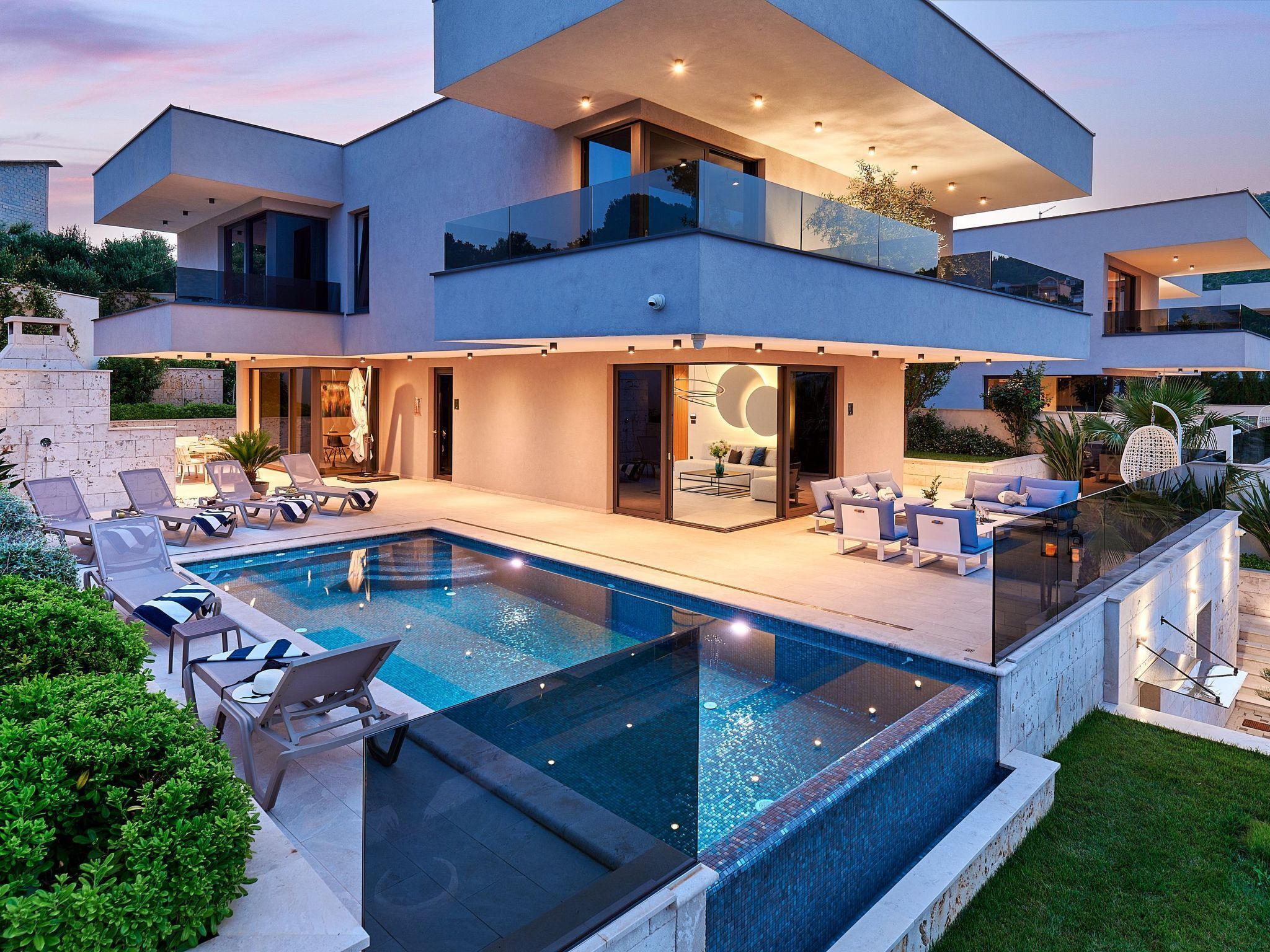 Et oppvarmet basseng