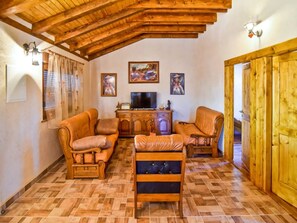 TV - Anita 2 mit Pool by Interhome (Budak)