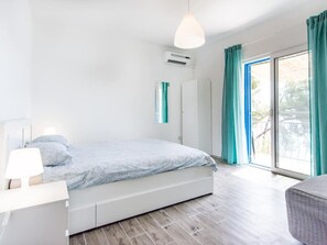 Internet - Wohnung "Mama Roza" mit Blick auf das Wasser by Interhome (Pašman/Pašman)