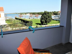 Property grounds - Appartement "Sunny Suite C3" mit Blick auf das Wasser by Interhome (Zaton)