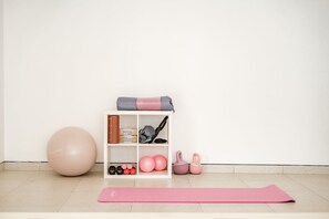 Yoga - RHYS Villa Pererenan (Canggu)
