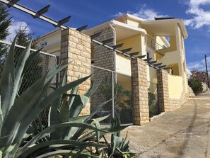 Exterior detail - Erdgeschossferienwohnung Domicil Adria by Interhome (Novigrad (Zadar))