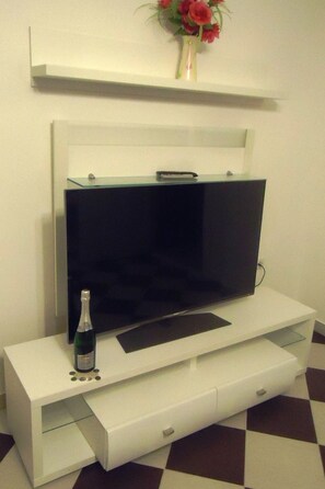Interior - Appartement "Tomi" mit Blick auf das Wasser by Interhome (Pag/Zubovići)