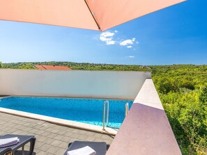Pool - Wohnung mit Gemeinschaftspool by Interhome (Krk/Šilo)