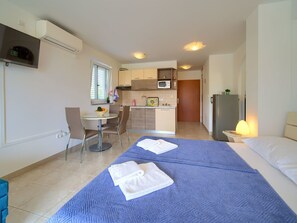 1 Schlafzimmer, Internetzugang