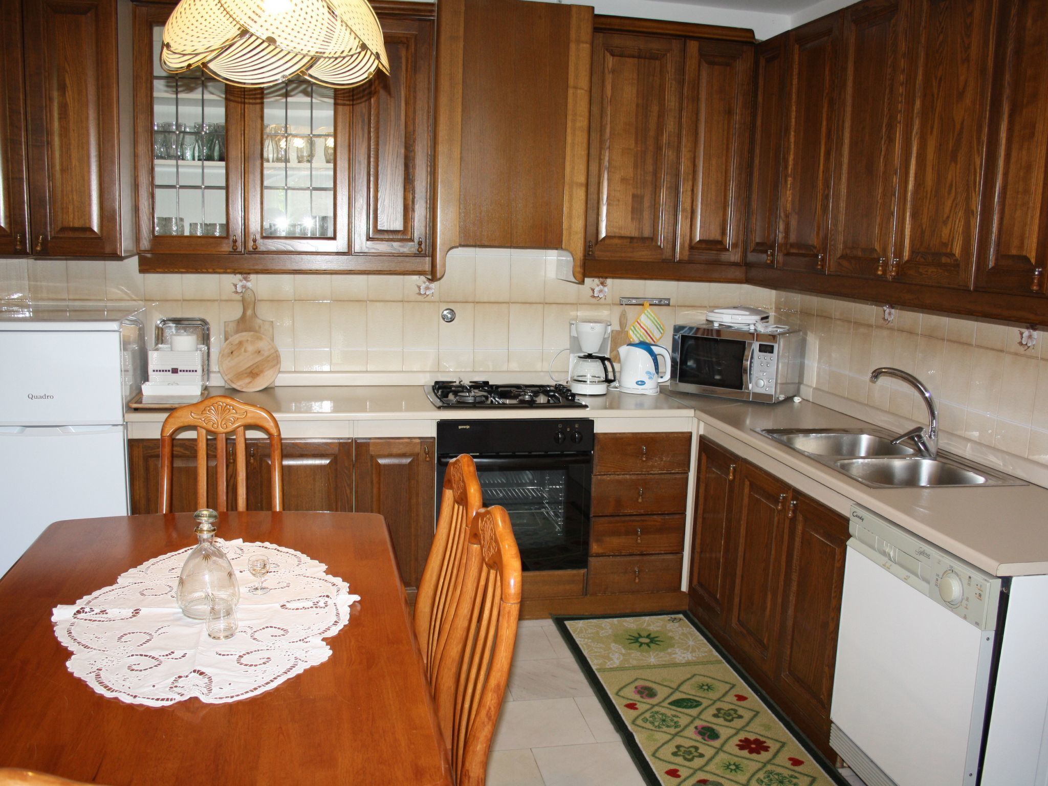 冰箱、微波炉、烤箱、洗碗机