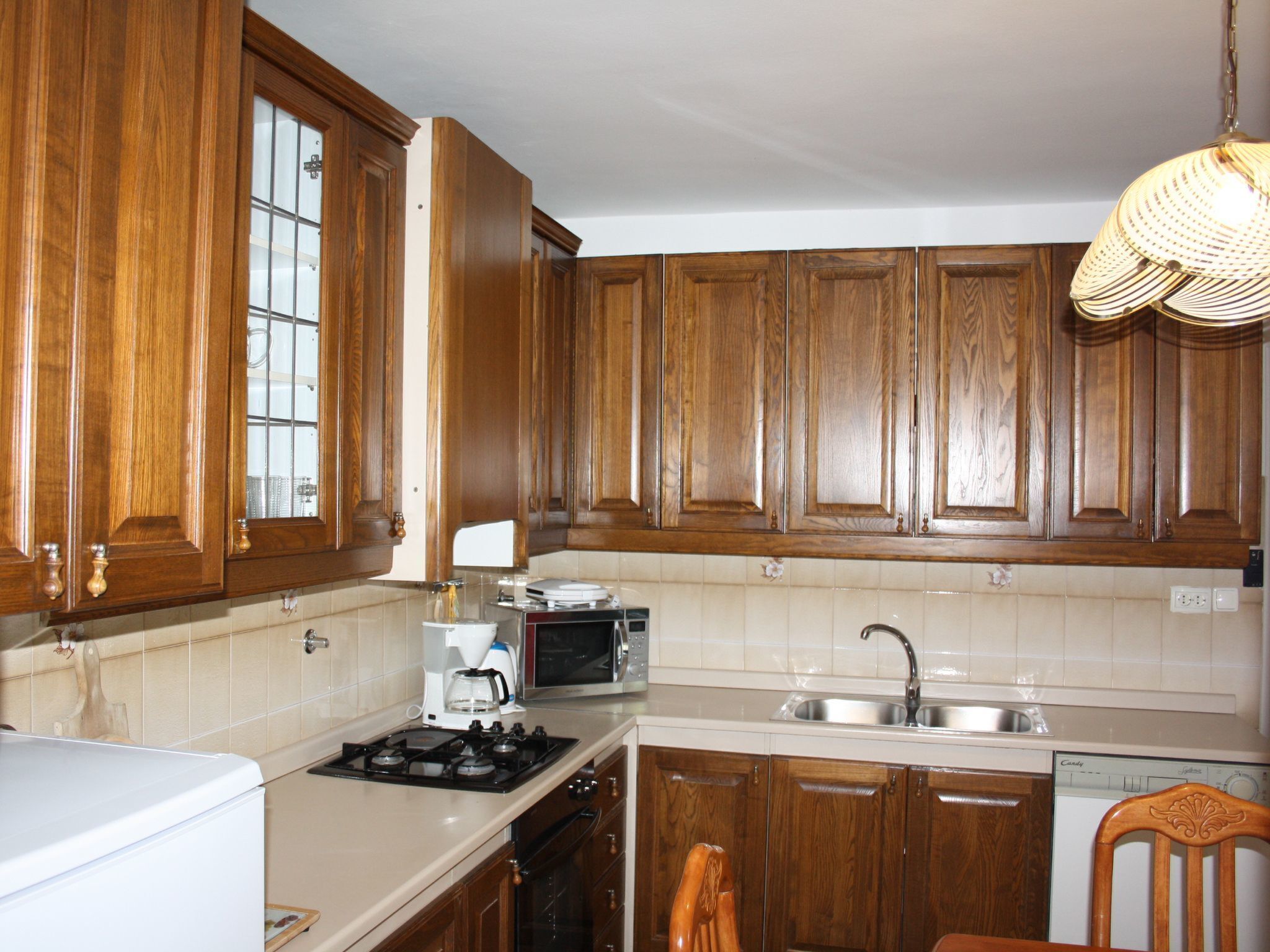 冷蔵庫、電子レンジ、オーブン、食器洗い機