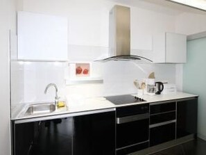 Fridge, microwave, oven, dishwasher - 'Villa Lavender' mit Wasserblick by Interhome (Rovinj/Kanfanar)