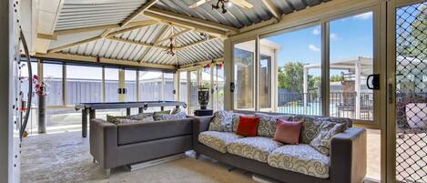 Televisión, estéreo