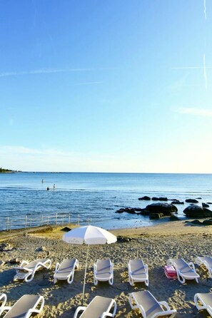 Beach - Vacation home Anna by Interhome (Umag/Zambratija)