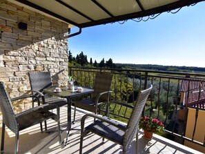Outdoor dining - Appartement mit Blick auf das Wasser by Interhome (Umag/Savudrija)