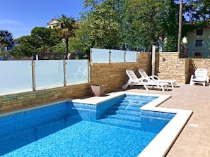 Pool - Appartement mit Blick auf das Wasser by Interhome (Umag/Savudrija)