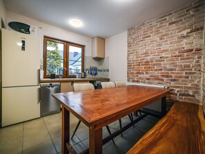 Fridge, microwave, oven, dishwasher - Griechische Suite mit Terrasse by Interhome (Ostrowo)
