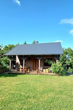 Exterior - Holzhäuschen in der Kaschubei by Interhome (Chmielno)
