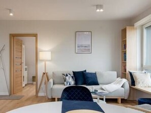 TV - Alvista Apartments mit Meerblick by Interhome (Pierwoszyno)