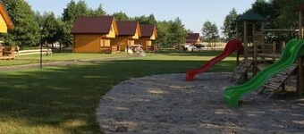 Blockhütte mit Terrasse, Garten und Grill by Interhome