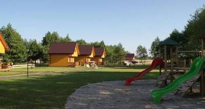 Blockhütte mit Terrasse, Garten und Grill by Interhome