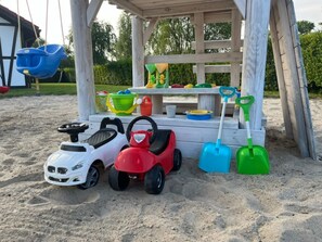 Children’s area - "Haus1" mit Wasserblick by Interhome (Sarbinowo)