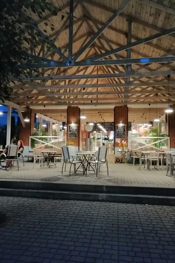 Restaurante al aire libre